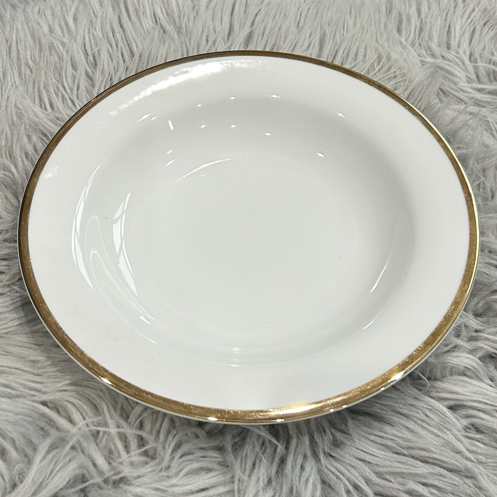 10 Strawberry Street Retired Gold Rimmed White Large Pasta Salad Soup 9" Bowls